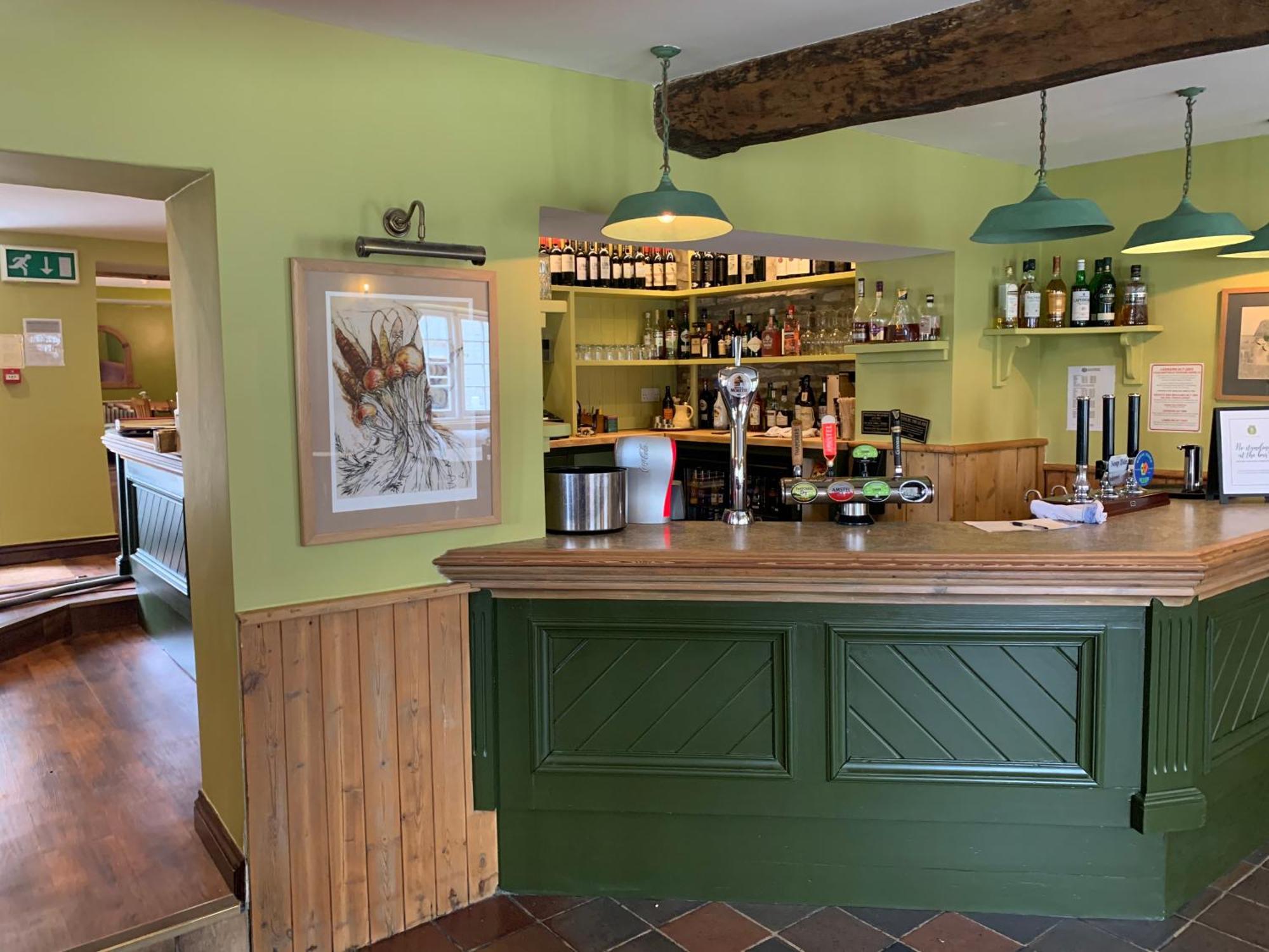 The Kingsdon Inn Bagian luar foto