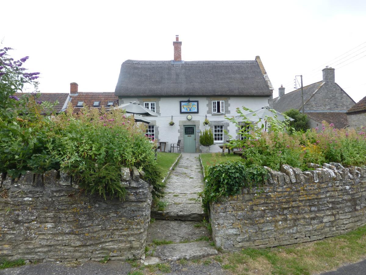 The Kingsdon Inn Bagian luar foto