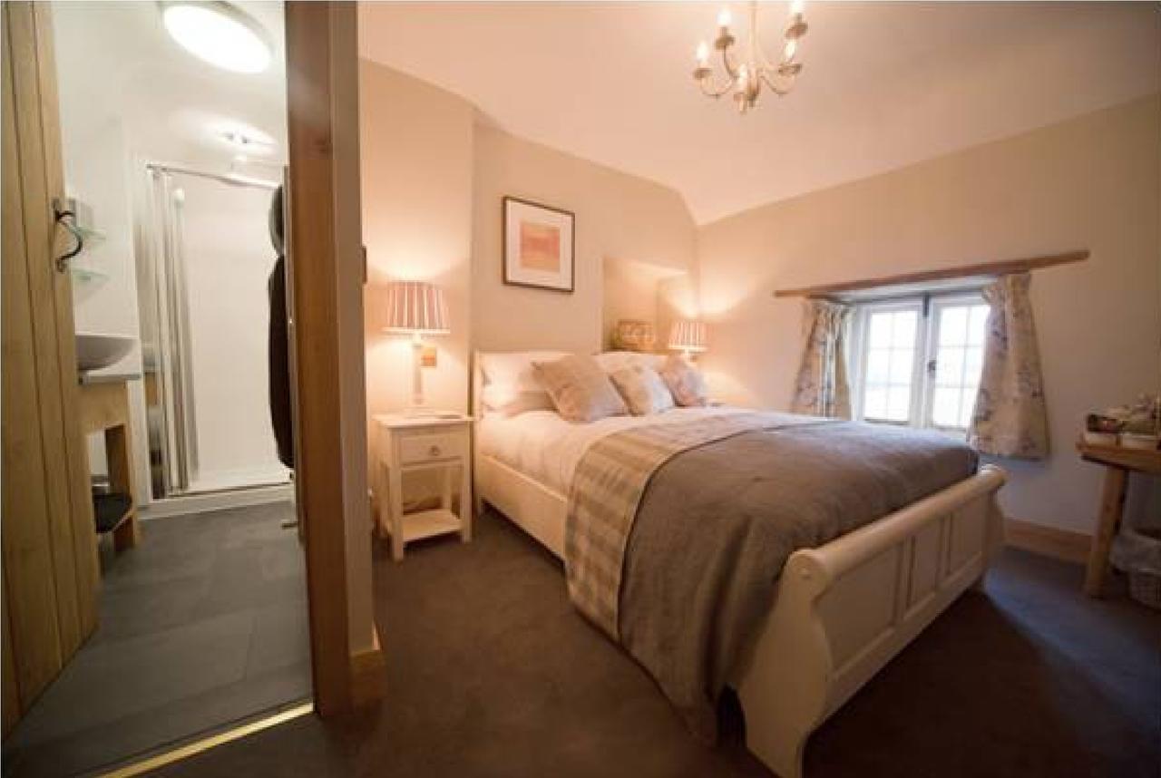 The Kingsdon Inn Bagian luar foto